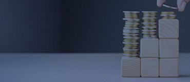 手数料3つの強み。株価レーマン方式の説明の背景画像。