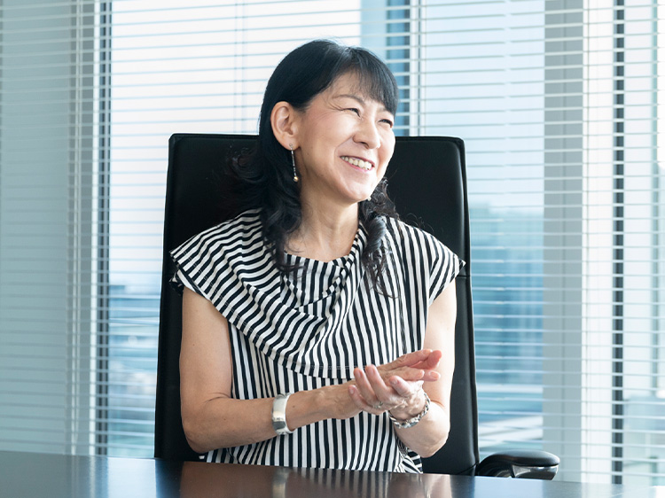 由起子夫人の取材オフショット