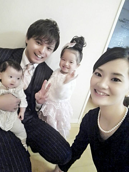 【ピースオブシャイン創業時の家族写真】