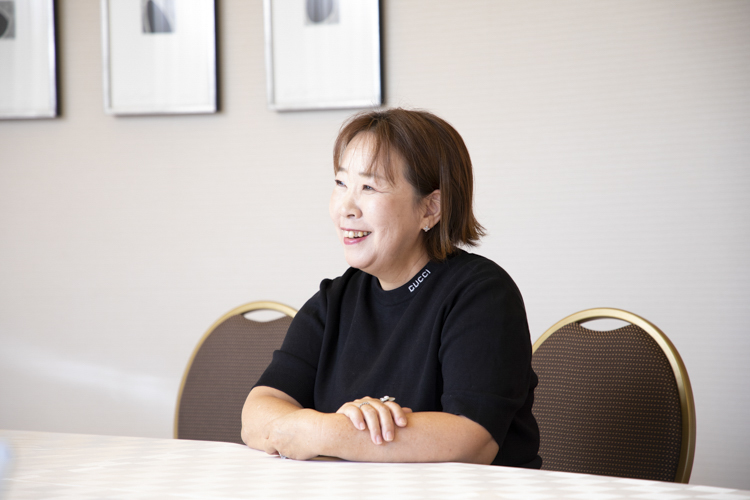 中島 由紀子 様