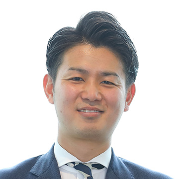 企業情報部　課長　鈴木 大樹