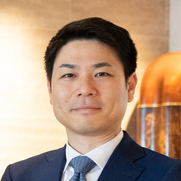 企業情報部　主任　山田 啓