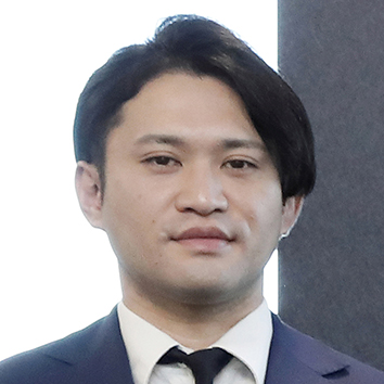 企業情報部　次長　土井 達貴