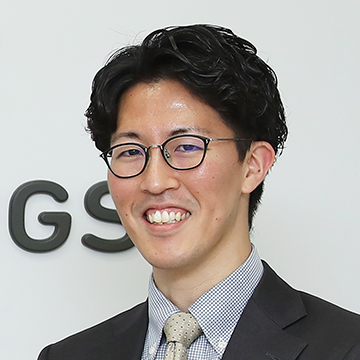 企業情報部　部長　角田 貴洋