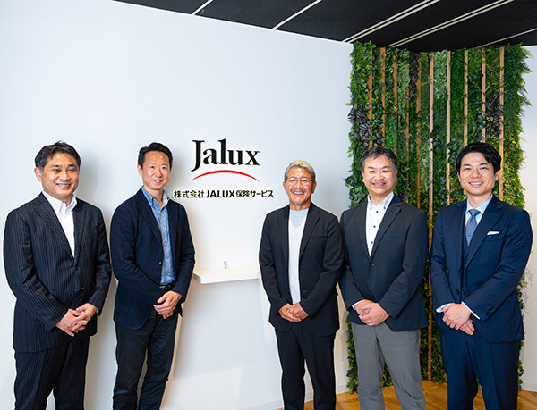保険代理店✖航空系商社グループのイメージ