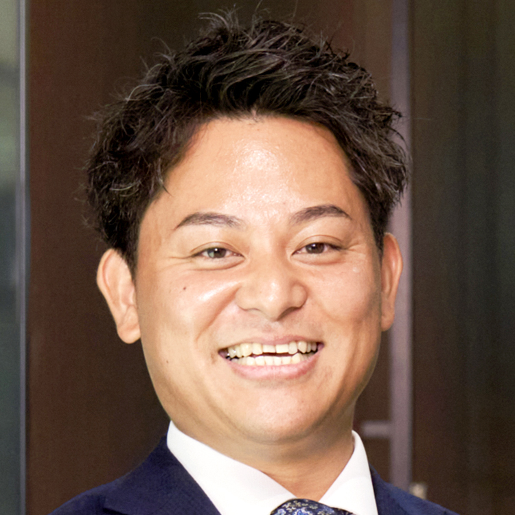 企業情報部　主任　徳田 祥己