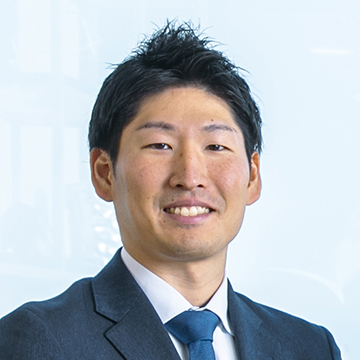 企業情報部　主任　川田原 璃旺
