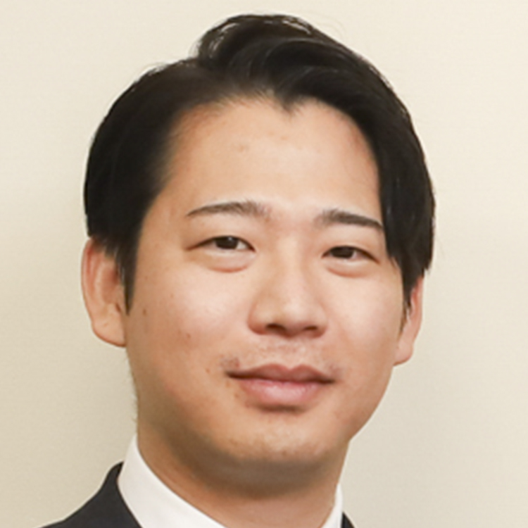 企業情報部　部長　安田 直人