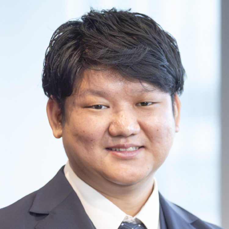 企業情報部　主任　宮下 和樹