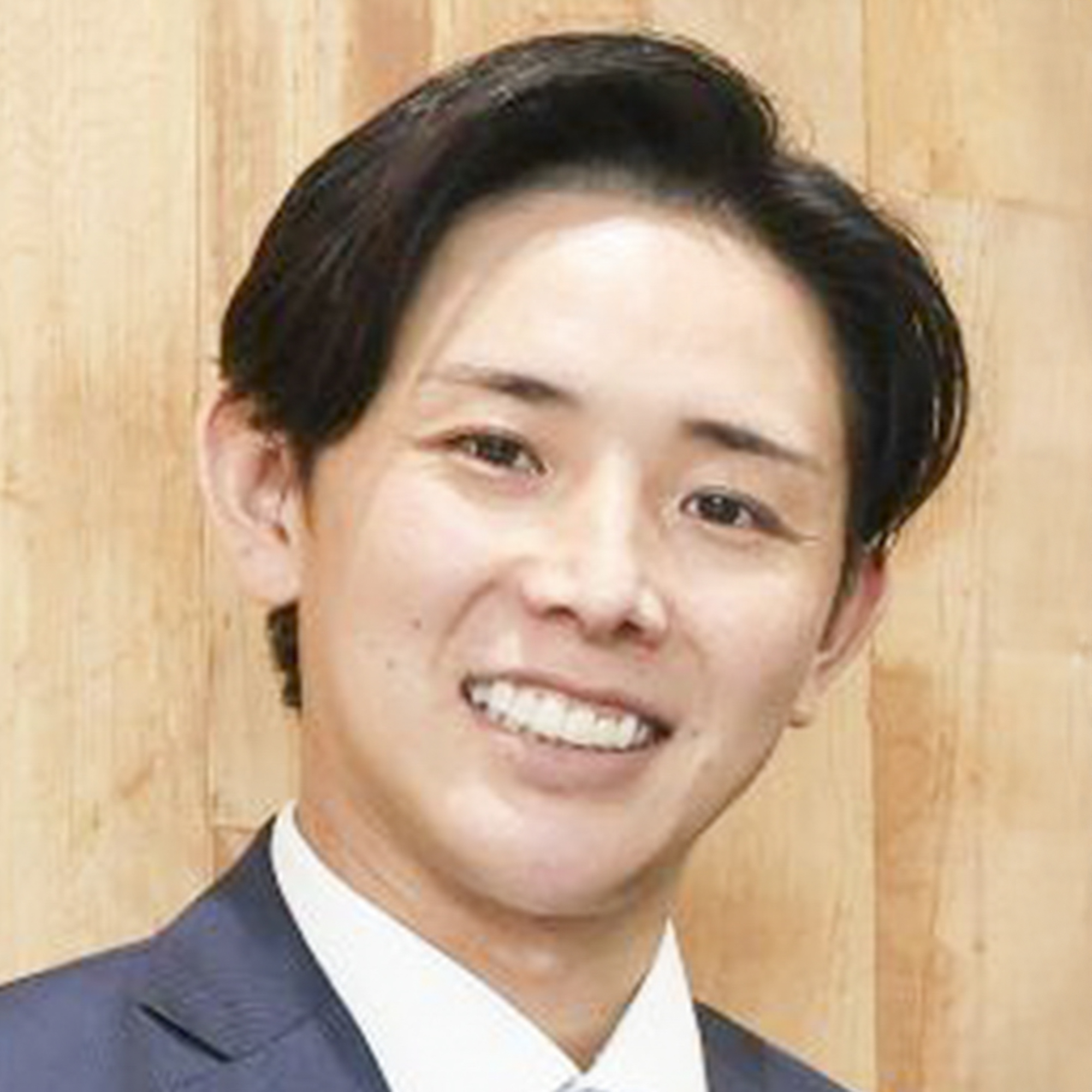 執行役員 企業情報部　部長　山﨑 研