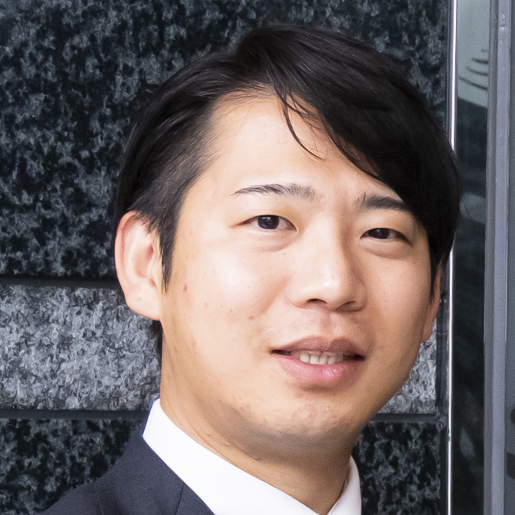 企業情報部　部長　安田 直人