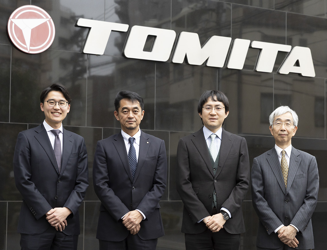 専門商社×専門商社のイメージ