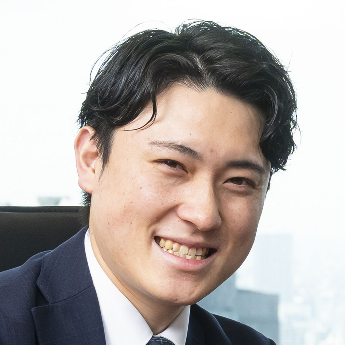 企業情報部　主任　竹俣 城