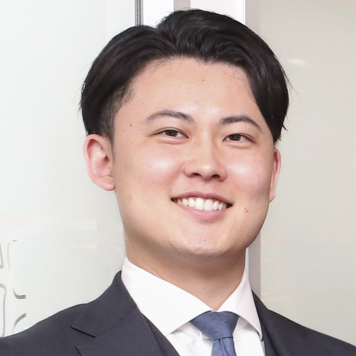 企業情報部　部長　大木 一樹