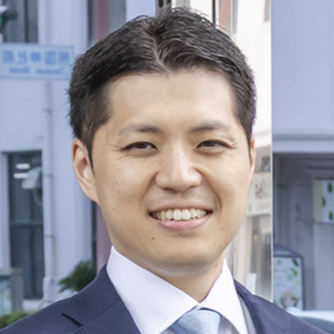 企業情報部　次長　天本 祐輔