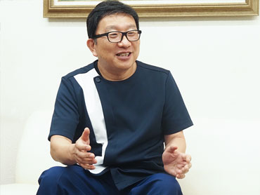 医療法人白愛会 理事長 白石 亨氏
