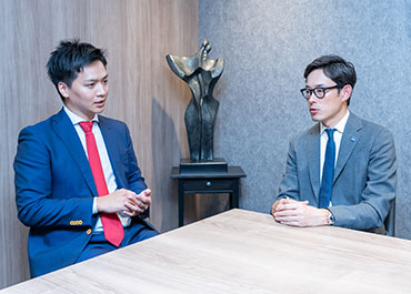 大橋 俊介氏と萩野 正昭氏
