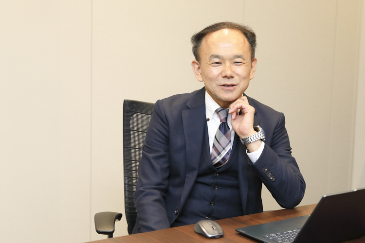 安藤