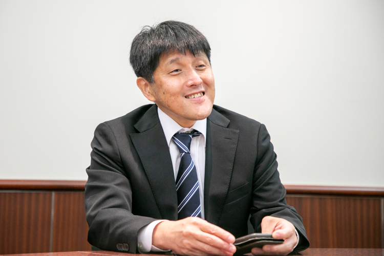 西口