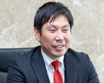 岡村 英哲