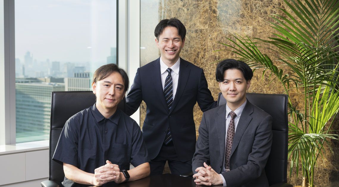 スターコミュニケーションズ株式会社×光通信グループご成約式のご様子