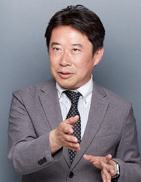 伊藤　秋廣