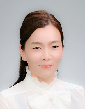 渡邊 万里子 氏