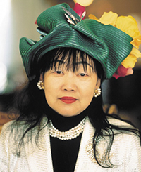 元谷 芙美子 氏